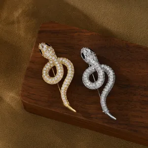 Zirconia Snake Brooch Copper Real Gold Plated Luxury Serpent Animal Pin Jewelry Women Party Gift Accessorie