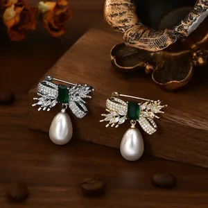 Vintage Bowknot Wheat Ear Brooch For Women Elegant Green Emerald Cut Zirconia Water Drop Artificial Pearl Pin Fashion Jewelry Accessories
