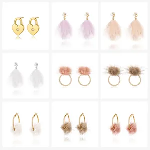 Orecchini Pendenti Pom Pom in Ecopelliccia di Rame Perno in Argento Perla Artificiale Strass Gioielli alla Moda Donna