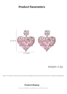 Orecchini a cuore in zircone rosa con dimensioni 21mm x 17mm e montatura in metallo argento