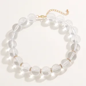 Collar de cuentas de acrílico transparente con espaciadores de diamantes y cierre dorado