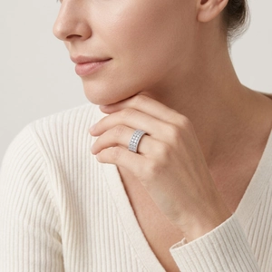 Luxurious S925 sterling silver wide band ring with multi-row moissanite pave setting
