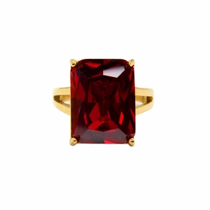 Französischer Vintage-Ring mit rotem Zirkon im Smaragdschliff und goldener Ringschiene