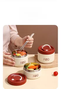 Close-up of 304 stainless steel vacuum insulated food containers with leak-proof lids