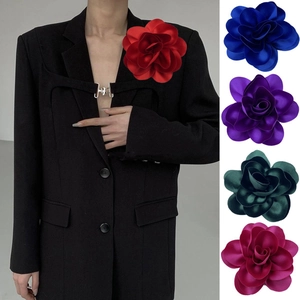 Handmade Large Satin Flower Brooch Corsage Elegant 3D Rose Camellia Floral Accessory Dual Use Hair Clip For Women Wedding