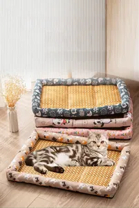 Detailed view of the breathable rattan surface and soft fabric border of the pet cooling mat