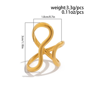 Detail view of gold irregular spiral ring with dimensions 3cm height and 3.3g weight