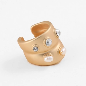 Matte gold wide open ring with asymmetrical crystals and pearls in vintage style