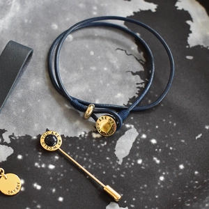You Are My World Letter Engraved Leather Double Wrap Bracelet Gold Plated Alloy Pendant Minimalist Men Women Jewelry Gift