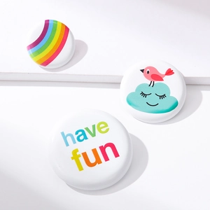 Cute Round Alloy Enamel Brooch Pin For Women White Rainbow Bird Have Fun Pattern Original Design Fashion Jewelry Accessory