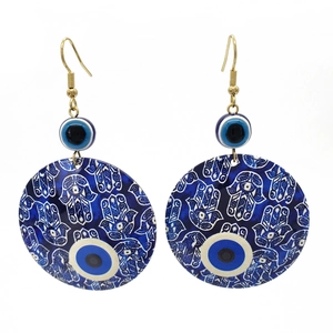 Detail von böhmischen Evil Eye und Hamsa Hand Acryl-Ohrringen mit Goldhaken