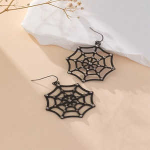 Orecchini a ragnatela neri con strass scintillanti per uno stile gotico di Halloween