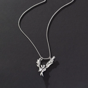 Retro stainless steel angel wing pendant necklace with layered square chain style
