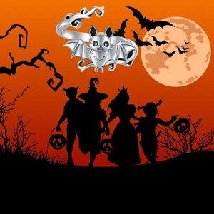 Detail of adjustable silver bat ring with black enamel eyes for Halloween style