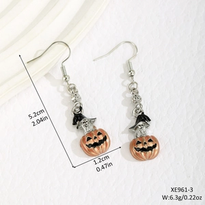 Σκουλαρίκια Halloween με σχέδιο πορτοκαλί κολοκύθας και φαντάσματος σε λευκό φόντο