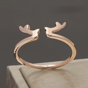 Bague ouverte polie en forme de bois de cerf en acier inoxydable or rose