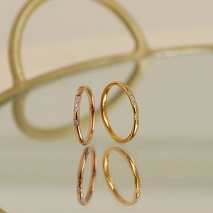 Anillo Minimalista de Acero Inoxidable con Circonita para Mujer Incrustaciones de Zircón Acero de Titanio Oro Rosa Chapado Joyería