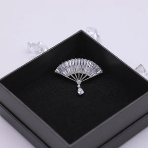 Elegant Copper Cubic Zirconia Fan Brooch Vintage Chinese Style Silver Pin Teardrop Pendant Brooches For Wedding Banquet Women Jewelry