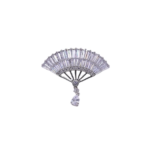 Elegant silver fan-shaped brooch with cubic zirconia stones and a teardrop pendant