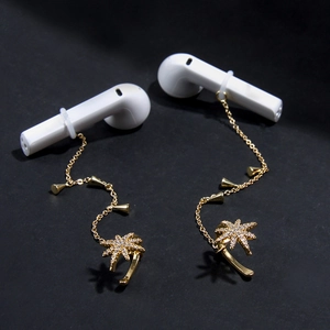 Chaîne Luxueuse Anti-perte pour Écouteurs en Cuivre Zircone Hexagramme Étoile Papillon Mauvais Œil Fleur Clip d'Oreille Bijoux Femme