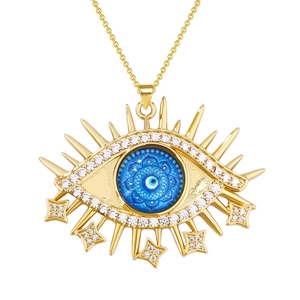 Goldene Evil Eye Halskette mit blauem Mandala und mikro-pavé Zirkonia Sternen