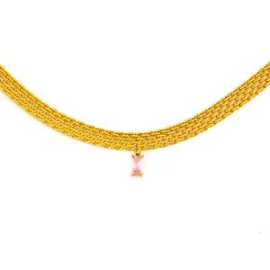 Collier en maille plaqué or 18K avec un pendentif en zircon rose de forme carrée