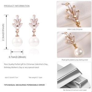 Vista detallada de pendientes de perlas de oro rosa con circonitas AAA y dimensiones