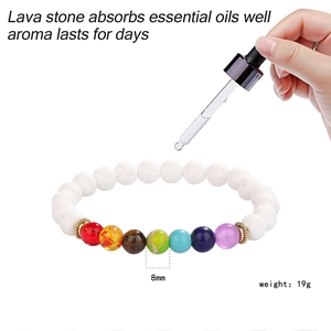 Chakra Lava-Armband mit 8mm weißen Vulkansteinen und 7 bunten Energieperlen für Damen