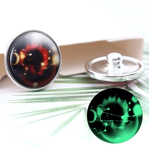 Luminous 20mm nebula glass snap button with metal base for DIY jewelry making and crafts