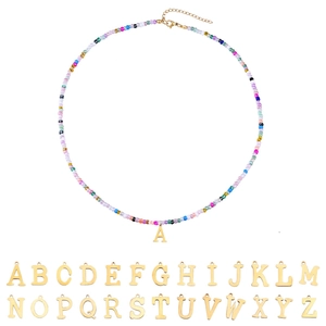 Collana con Iniziale in Acciaio Inossidabile per Donna Collana con Pendente in Perline Colorate Gioielli Boho Regalo
