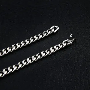 6mm stainless steel Cuban link chain necklace with secure plug-in clasp detail