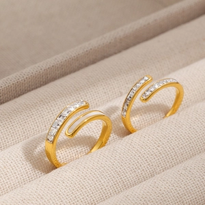 Bague Ouverte Vintage en Zircon et Coquille Blanche Acier Titane Plaqué Or Bague Ajustable Géométrique pour Femme Bijoux Luxe