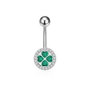Silberner Bauchnabelpiercing mit grünem Kleeblatt-Anhänger und weißen Zirkonia-Steinen
