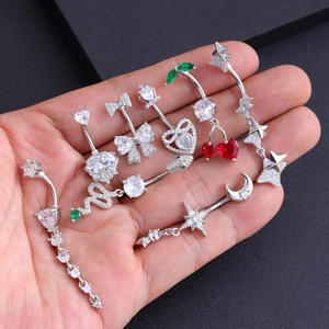 Bauchnabelpiercings aus Edelstahl mit Zirkonia-Kronen und Schmetterlings-Designs