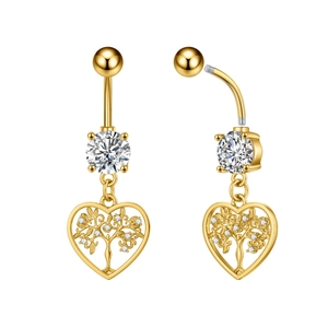 Detalle de piercings de ombligo dorados con diseño de árbol de vida en corazón y circón
