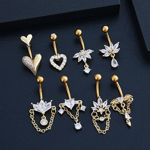 Set de 8 piercings de ombligo en oro y acero con circonitas en forma de corazón y gota