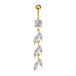 Dettaglio del piercing all'ombelico dorato con perno in zircone e pendente a foglia marquise