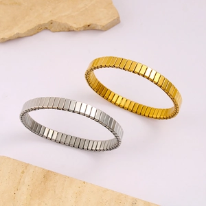 Ensemble de bracelets élastiques en acier titane minimalistes en or et argent texturés