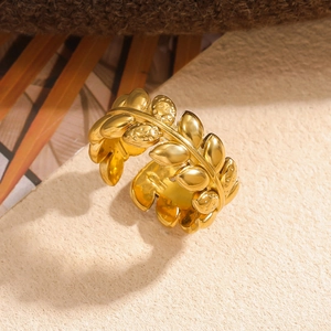 Adjustable gold stainless steel olive leaf ring set with minimalist geometric design