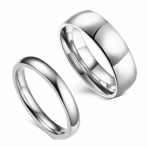 Ensemble de bagues de couple en acier inoxydable poli avec anneaux large et fin