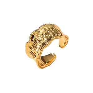 Modern gold-plated adjustable open ring with retro textured irregular wave pattern