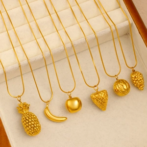 Stainless Steel Fruit Pendant Necklace For Women 18K Gold Plated PVD Pineapple Strawberry Banana Apple Jewelry Accessories Gift