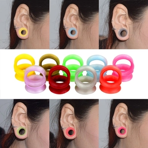 Set de dilataciones de oreja de silicona de colores con doble ensanchamiento para piercings