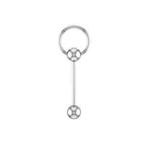 Détail du piercing de langue en acier inoxydable avec gemme et anneau poli brillant