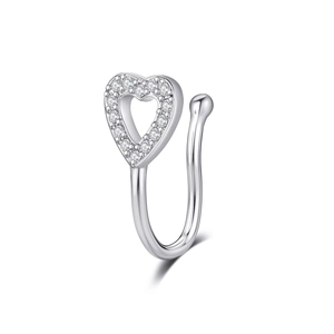 Faux piercing nez en forme de cœur argenté avec cristaux de zircone cubique micro-pavés