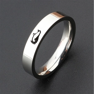 Bague en acier titane poli avec motif pingouin et anneau minimaliste de 4mm pour hommes et femmes