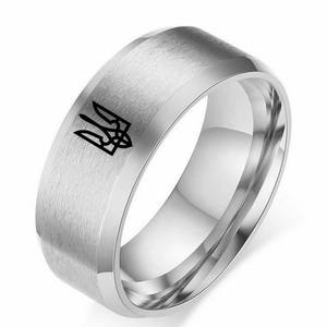 Edelstahlring mit Wappen-Dreizack-Gravur und gebürsteter Metalloberfläche für Herren
