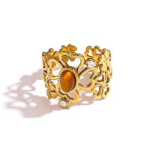 Vintage golden stainless steel open ring with red stone and clover hollow design