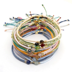 Braccialetti fatti a mano in perline Miyuki con pietre naturali e cordoncini d'oro