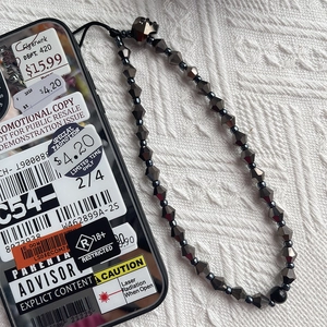 Street style lanyard with faceted dark grey crystal beads and skull accent for phone